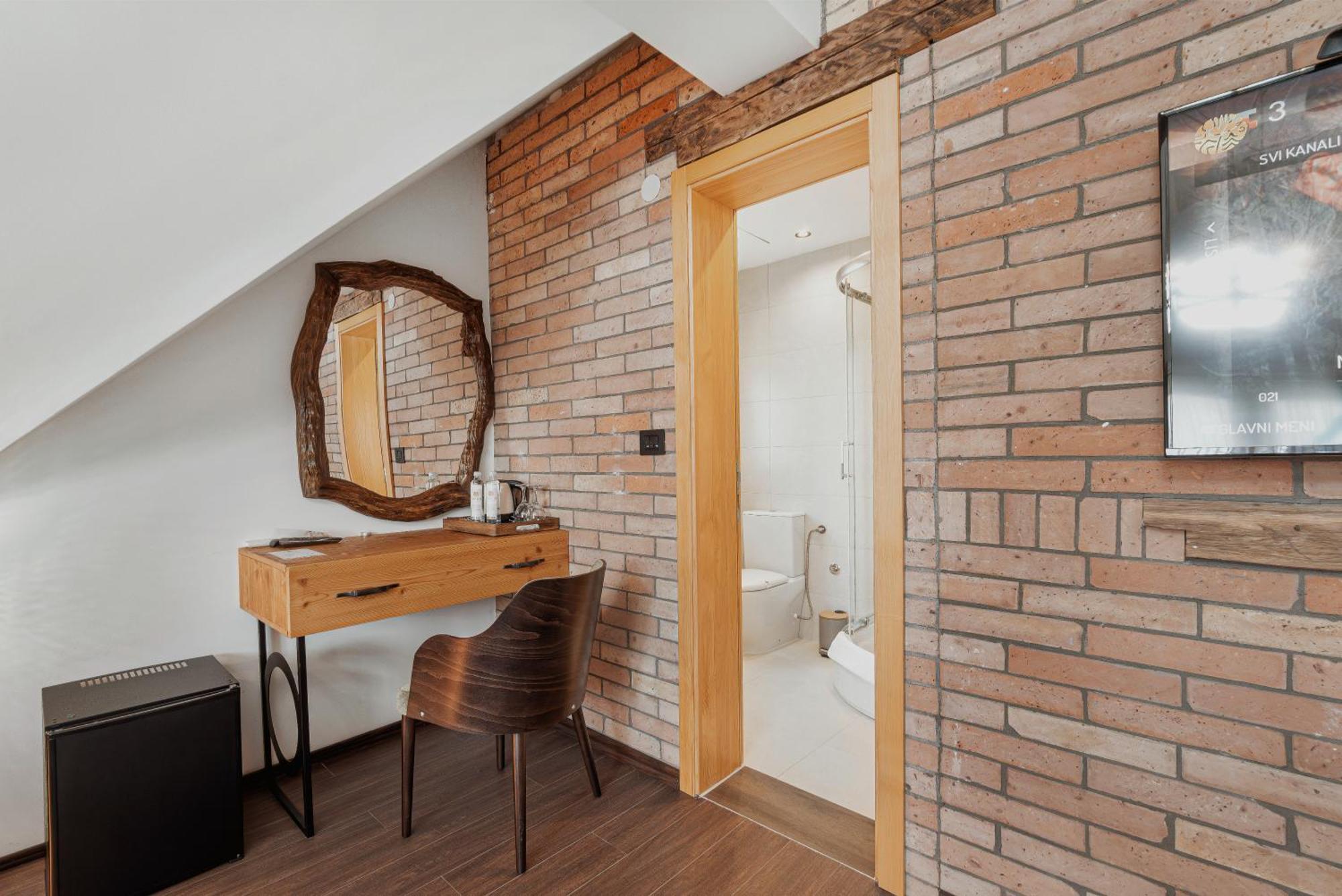 Toplik Village Resort Lukavica ภายนอก รูปภาพ